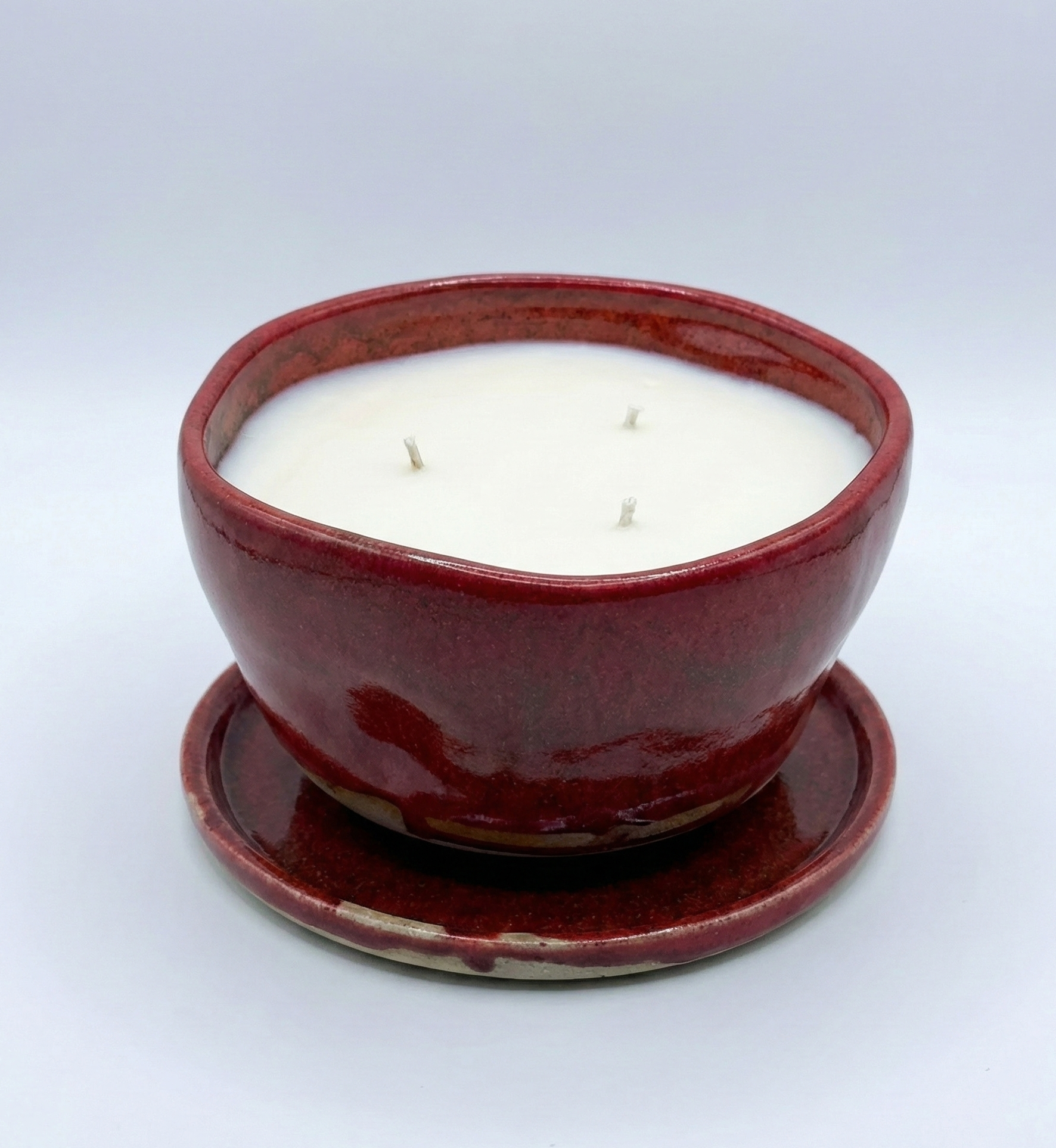 Pudding_almond_aromatherapy_candle_handmade_ceramic_triple_wick_saucer