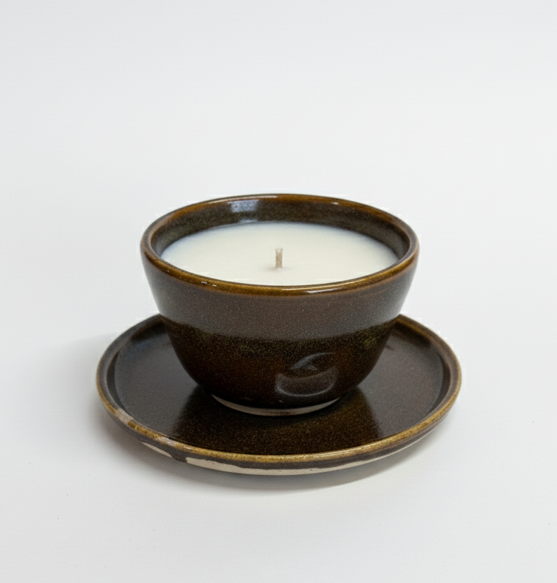 Winter_spice_aromatherapy_candle_handmade_ceramic_single_wick