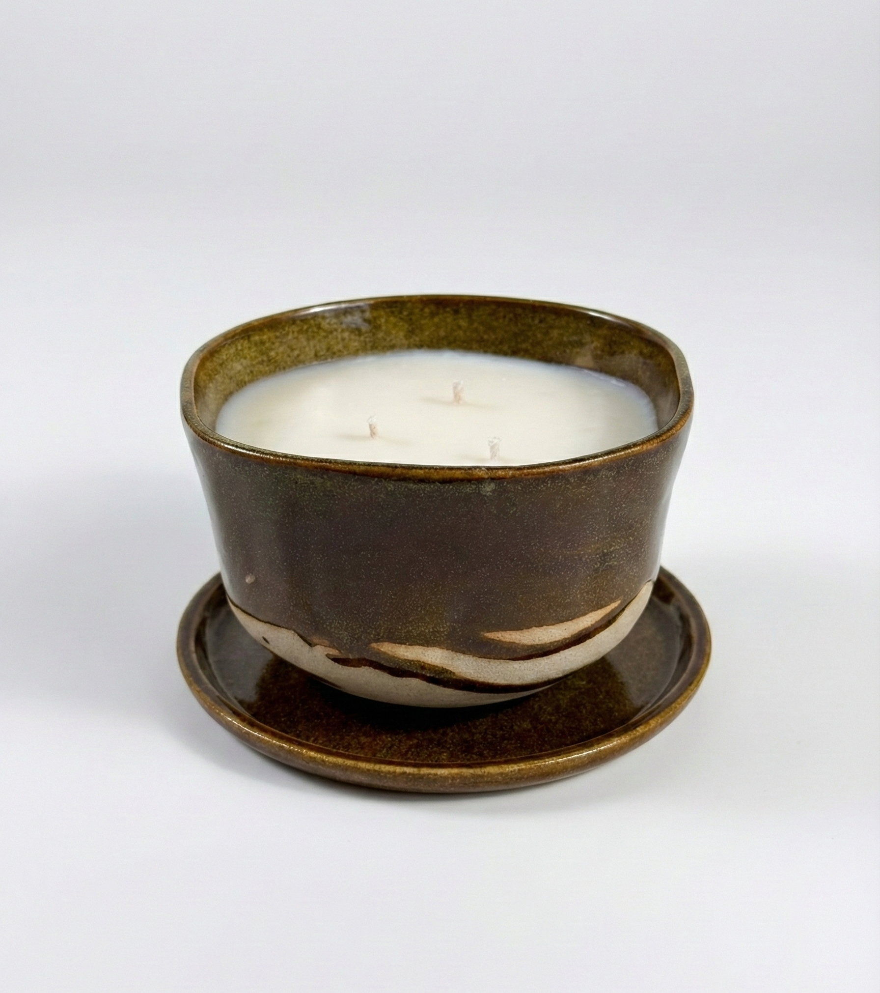 Winter_spice_aromatherapy_candle_handmade_ceramic_triple_wick